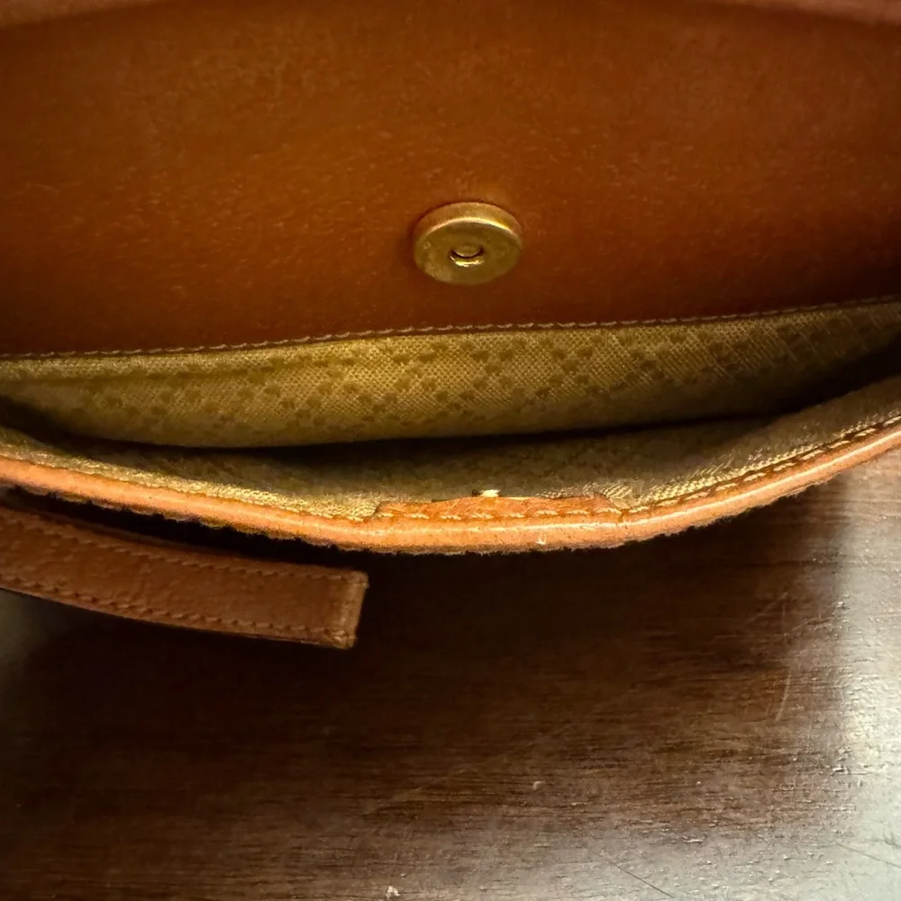 Gucci Tan Leather Travel Pouch
